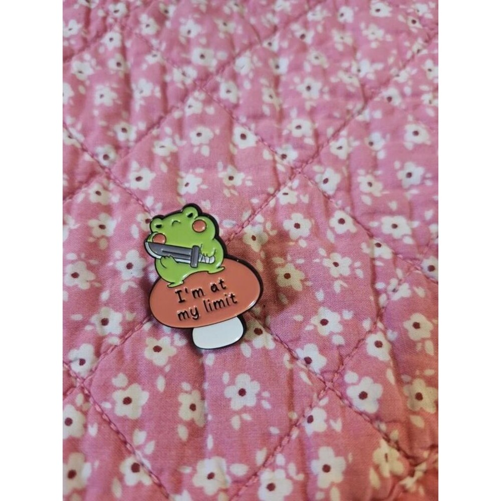 Cute enamel metal pin brooch